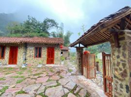 Lan Rừng Homestay，位于高平的酒店