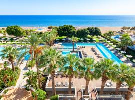 蓝色海滩度假酒店，位于法里拉基的酒店