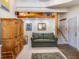 Ski Condo - Creekside #103