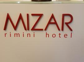 米扎尔酒店，位于里米尼里瓦祖拉的酒店
