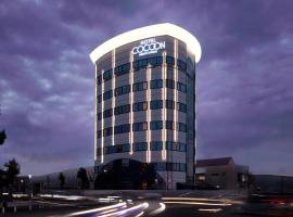 Hotel Cocoon -Urban Luxury-，位于Suka的酒店