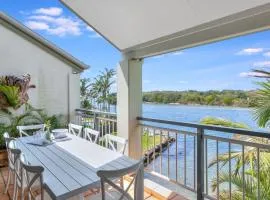 Sunrise Cove- 2BR Waterfront Apartment by uHoliday