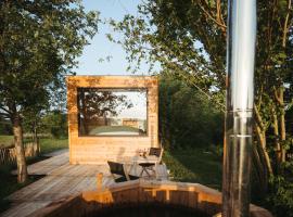 La cabane de la Ferme du Ry，位于Sorinnes的豪华帐篷营地