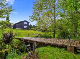 The Barn - Waihi Holiday Home，位于怀希的酒店