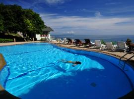 帕岸岛乌托邦度假酒店，位于美翰的带泳池的酒店