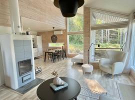 Villa Laidike with sauna/fireplace, 80 km Helsinki，位于SuomusjärviKarjalohja Church附近的酒店