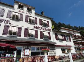 Logis Hôtel Le Beau Site，位于拉克河畔尚邦的酒店