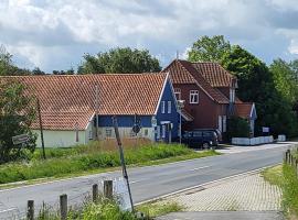 Urlaub im blauen Haus，位于Sehestedt的公寓