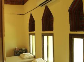 BaladSayt Inn，位于Rustāq的酒店