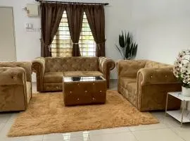 Mawar Casa Homestay Kluang