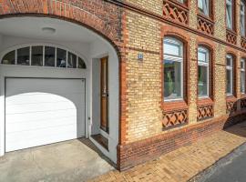 Gorgeous Apartment In Sønderborg，位于森讷堡的酒店