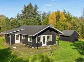 Nice Home In Strandby With Wifi And 3 Bedrooms