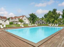 Cozy Apartment In Nykøbing Sj With Outdoor Swimming Pool，位于勒维的酒店