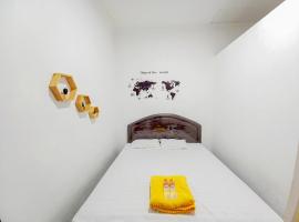 Homestay Bahari near Wisata Bahari Tlocor Sidoarjo Mitra RedDoorz，位于Bangil的酒店