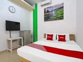 OYO Life 91957 Hotel Roda Mas 2