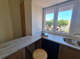 Estudio 86 B，位于托罗克斯科斯塔的酒店
