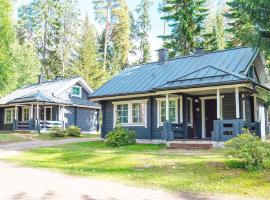 Tervakosken Tervaniemi hirsimökki & oma sauna，位于TervakoskiPuuhamaa - Amusement Park附近的酒店