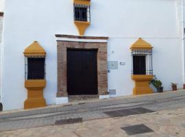 Casa Rural La Maestra，位于Atajate的度假短租房