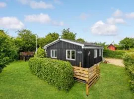 Cozy Home In Roslev With Wifi