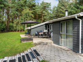 Amazing Home In Farsø With Wifi，位于Farsø的酒店