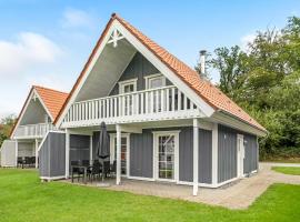 Cozy Home In Gråsten With Kitchen，位于格罗斯滕的酒店