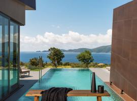 EGO Villas Lefkada，位于Évyiros的酒店