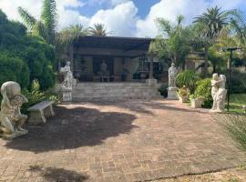 Palm Villa，位于Sunlands的酒店