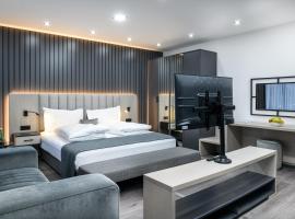 PARKHOTEL BRAUNAU - 24 Stunden Self Check-IN，位于因河畔布劳瑙的酒店