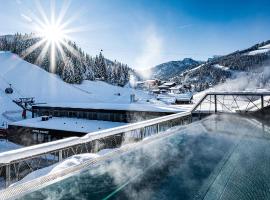 ALMMONTE PRÄCLARUM SUITES - Casual Boutique Hotel，位于瓦格赖恩的酒店