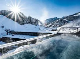 ALMMONTE PRÄCLARUM SUITES - Casual Boutique Hotel