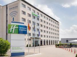 Holiday Inn Express München Messe by IHG，位于费尔德基兴的酒店