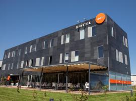 Hotel Bed4U Tudela，位于图德拉的酒店
