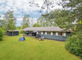 Awesome Home In Askø With Wifi，位于Askø的酒店