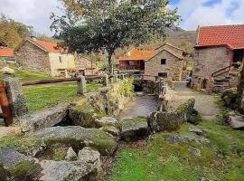 Aldeia de Pontes - Castro Laboreiro，位于拉博雷鲁堡的酒店
