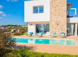 Villa Agape Luxury Leuca by HDSalento，位于莱乌卡的酒店