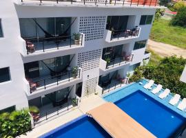 Papaya Condo Acapulco Diamante -Solo Adultos，位于阿卡普尔科的酒店