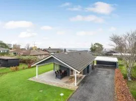 Nice Home In Strøby With Kitchen