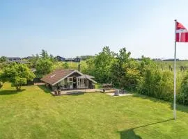 3 Bedroom Cozy Home In Fjerritslev