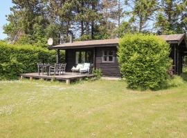 3 Bedroom Amazing Home In Samsø，位于Samsø的酒店