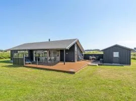 Amazing Home In Hjørring With Sauna