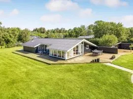 Awesome Home In Jerup With Wifi