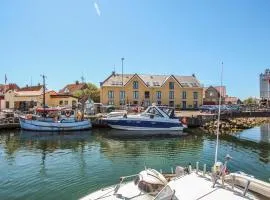 Cozy Apartment In Samsø With House Sea View