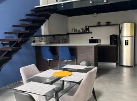 Apartamento en Condominio Privado，位于克萨尔特南戈Estación El Pilar附近的酒店