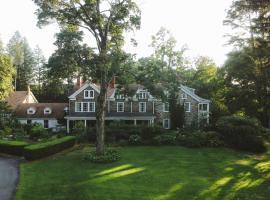 Hasbrouck House，位于Stone Ridge的酒店