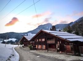 LACHAT appartement en chalet typique，位于大博尔南的酒店