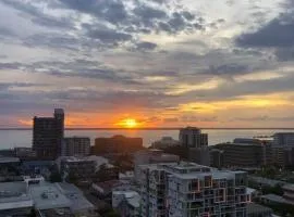 Pandanas 15th floor (Water, City & Sunset views)