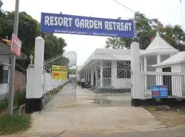 Resort Garden Retreat