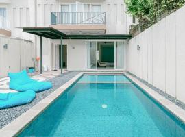 Villa Heaven Senggigi，位于Lajor的酒店