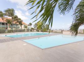 Mon Paradis Bleu beach house, 2 bedrooms and sea view!，位于圣马丁岛的酒店
