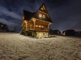 Domek Na Przełęczy wood house & mountain view